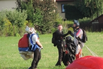 Spadochroniarze na lądzie